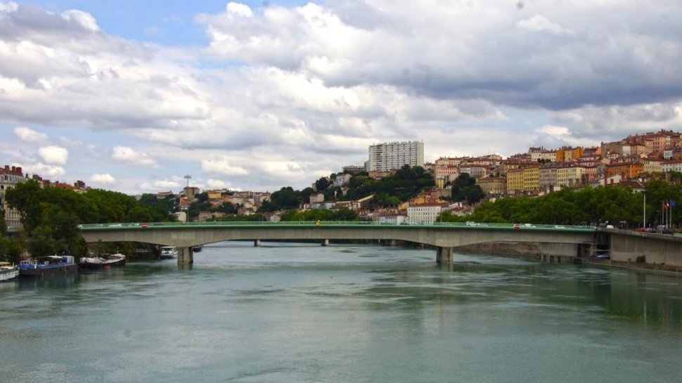 vue ensemble pont morand lyon