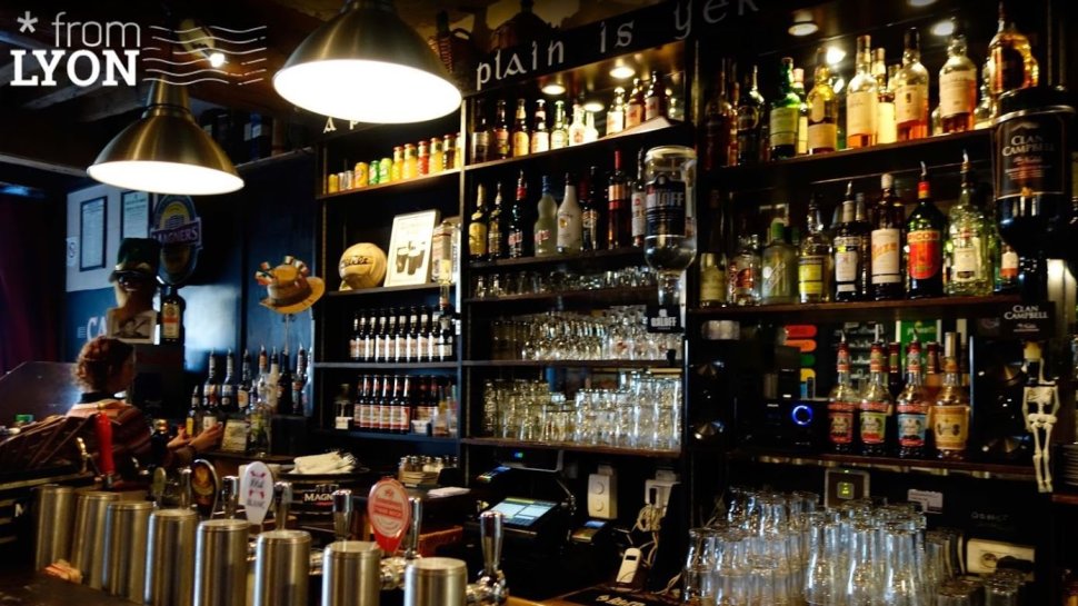pub irlandais johnnys kitchen lyon