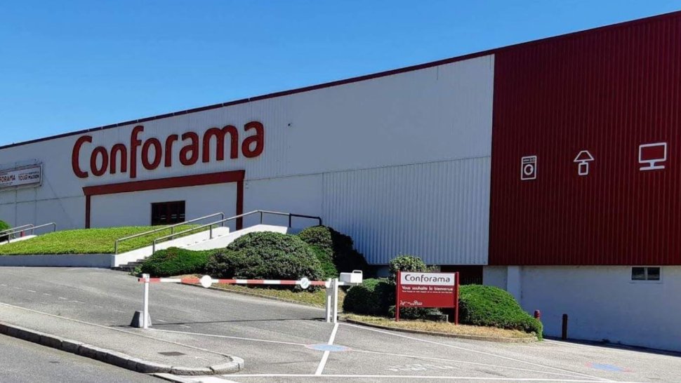 entree conforama caluire et cuire