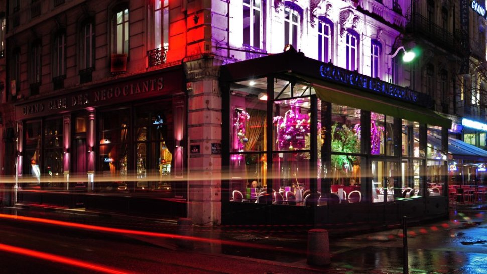 le grand cafe des negociants vue