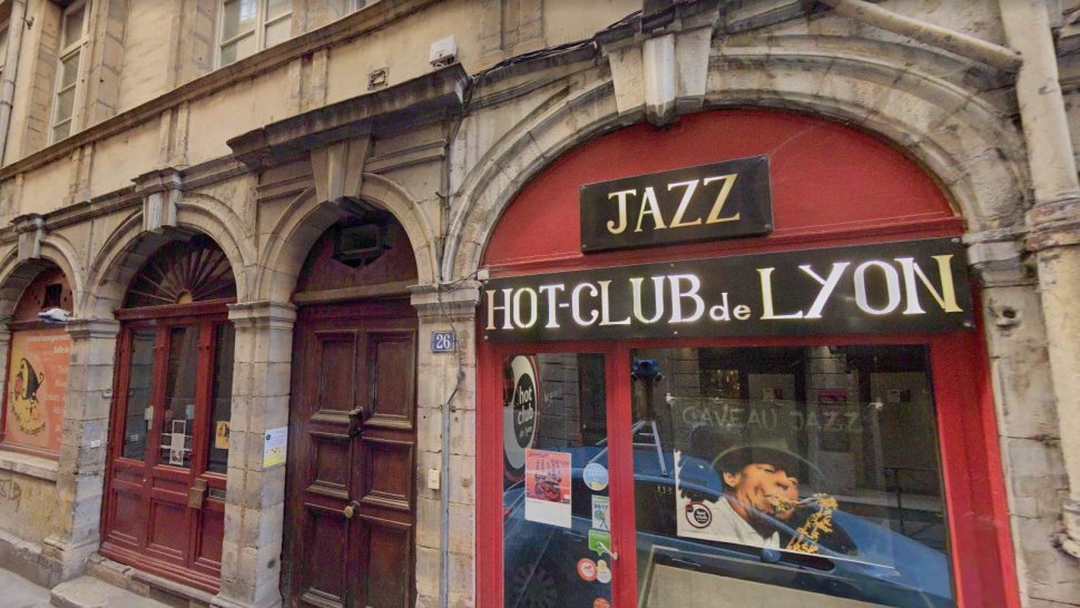 devanture hot club jazz lyon