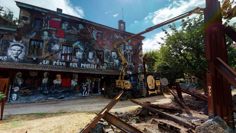 demeure du chaos espace la cour des papes