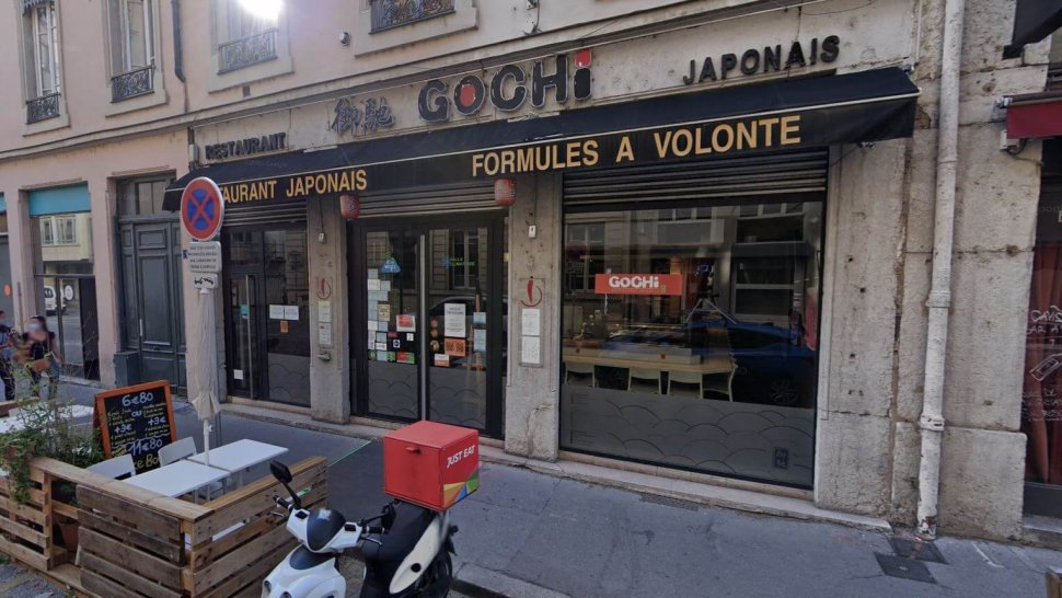 devanture terrasse restaurant japonais gochi perache lyon