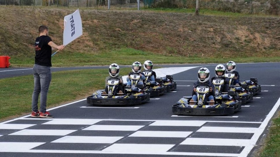 ligne arrive circuit centre loisirs karting evasion bully
