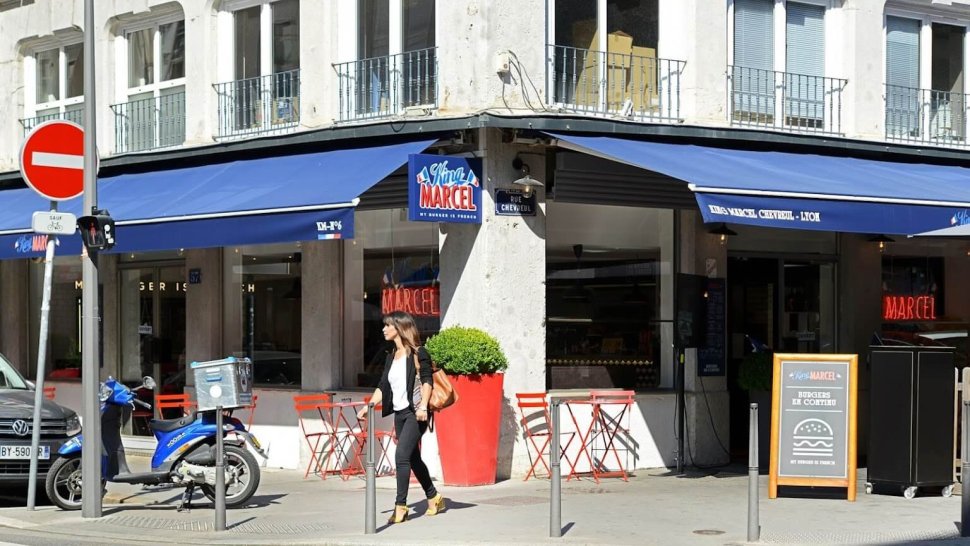 devanture restaurant king marcel lyon 7