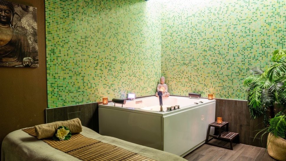 baignoire balneo spa osmose lyon