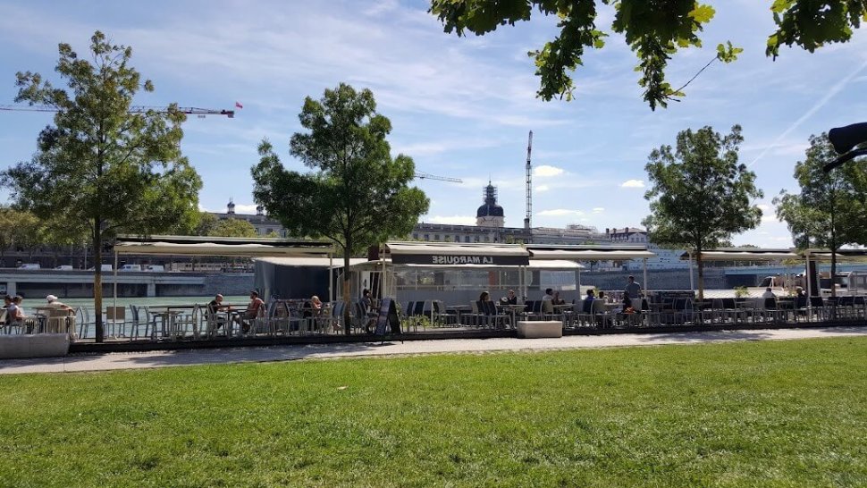 terrasse bar la marquise peniche lyon