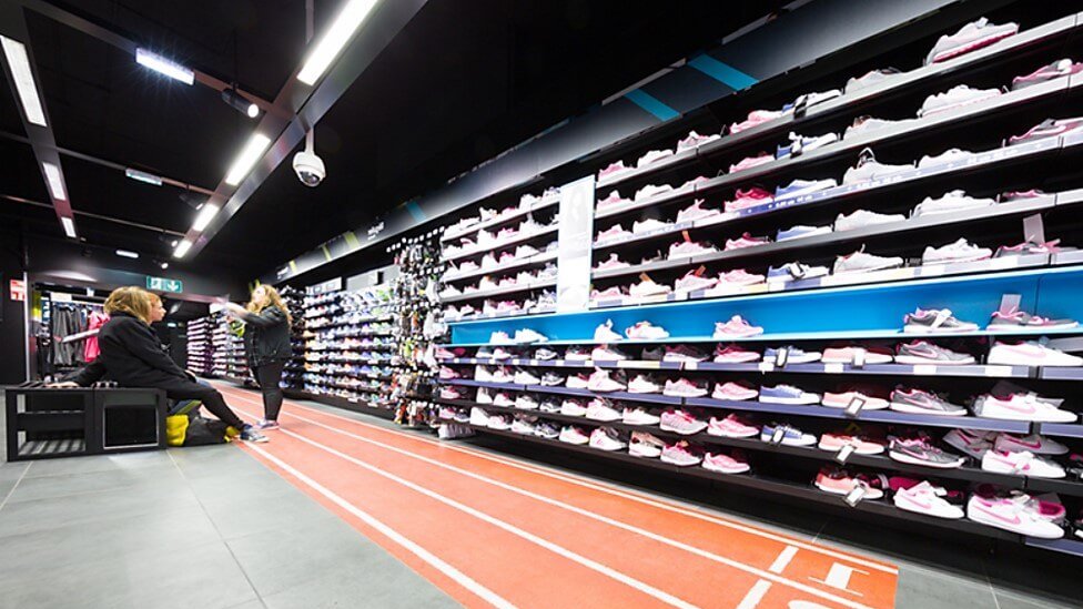 chaussures running pour femmes au go sport centre commercial carre de soie a vaulx en velin