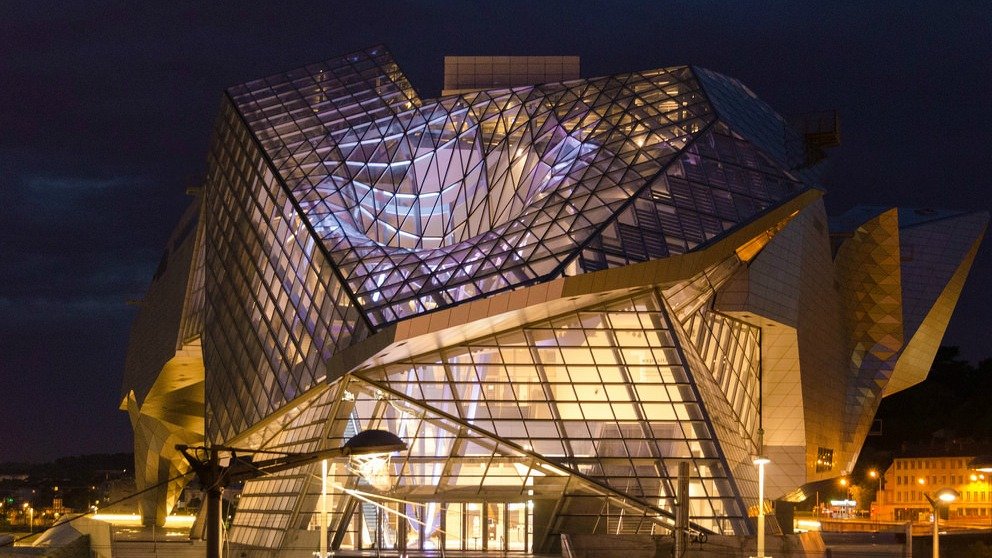musee-des-confluence-nuit