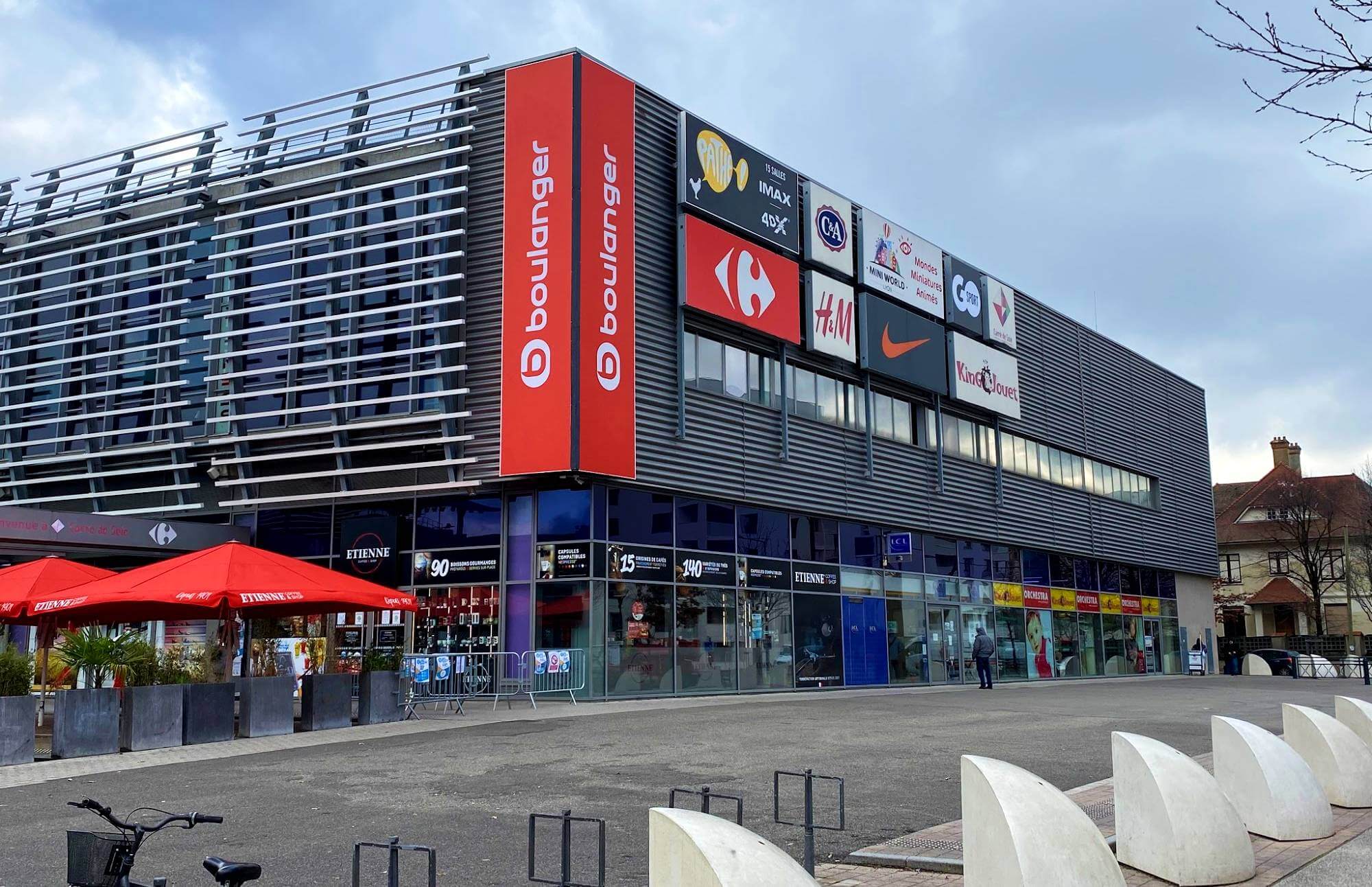Centre Commercial Carré de Soie (avr. 2024) Horaires Infos & avis Toolyon Centre Commercial Carré de Soie (avr. 2024) Horaires Infos & avis Toolyon