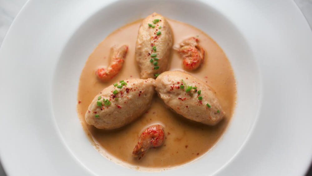 quenelles gastronomiques sauce homard ecrevisses