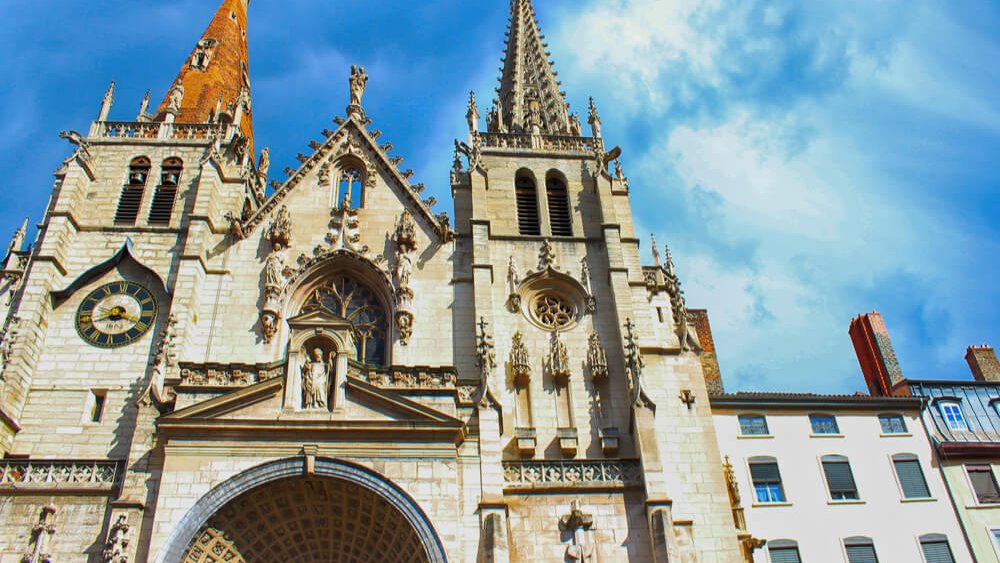 facade clocher eglise saint nizier lyon