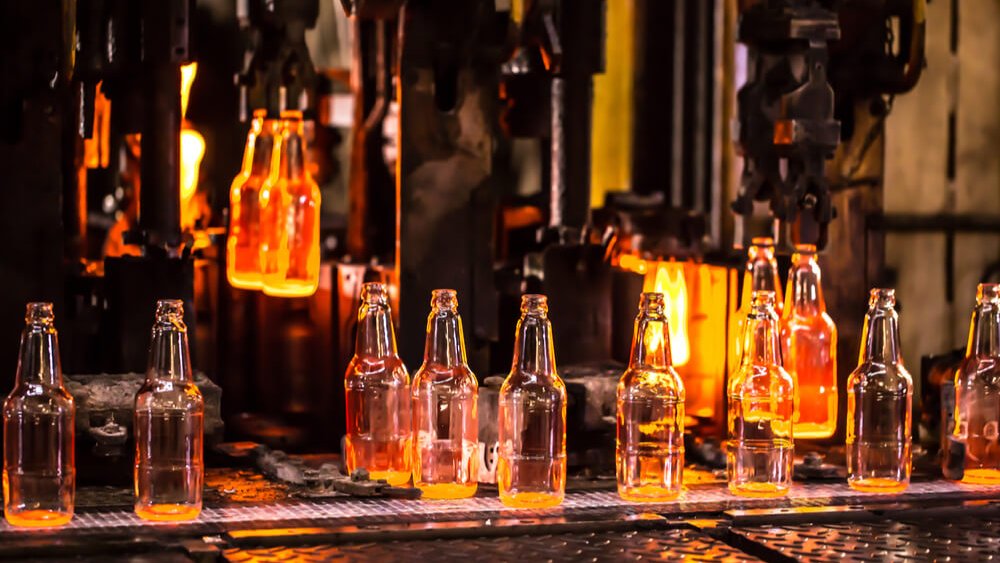 usine fabrication bouteilles verre auvergne rhone alpes