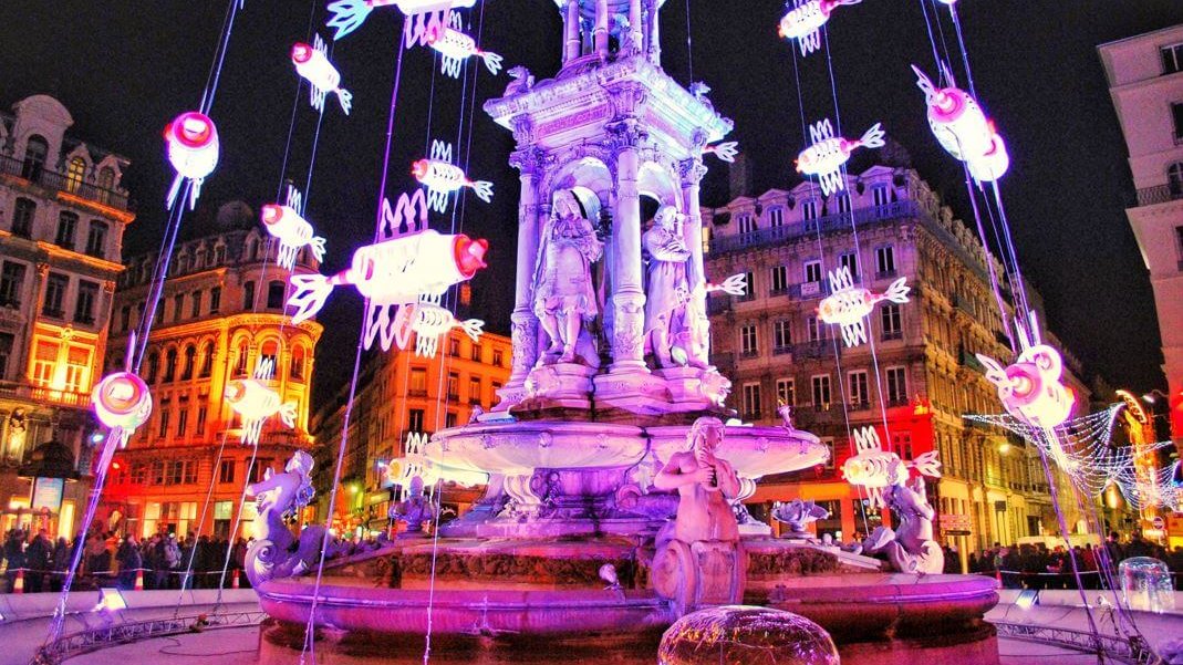 illuminations fetes des lumieres place des jacobins lyon