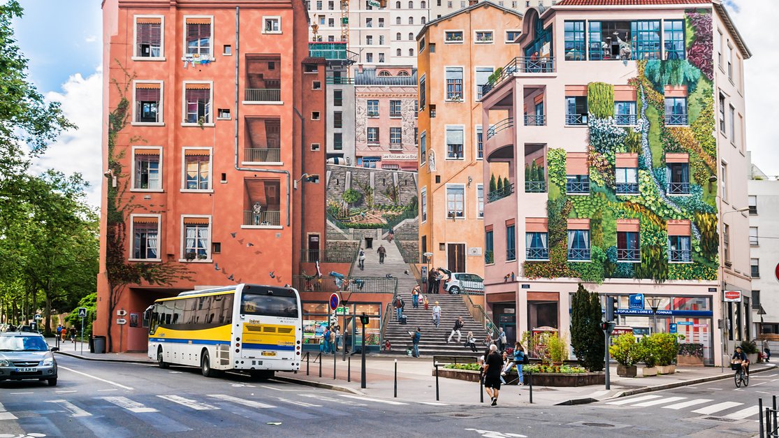 mur peint des canuts lyon croix rousse