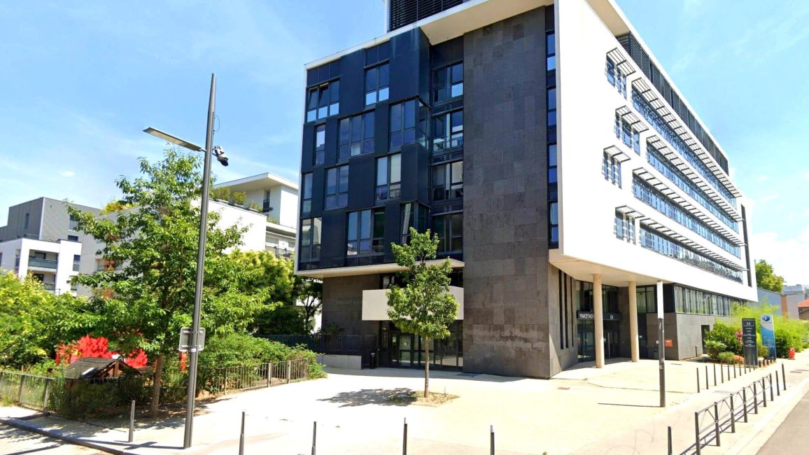 batiment abritant l ecole de commerce et de gestion esg lyon