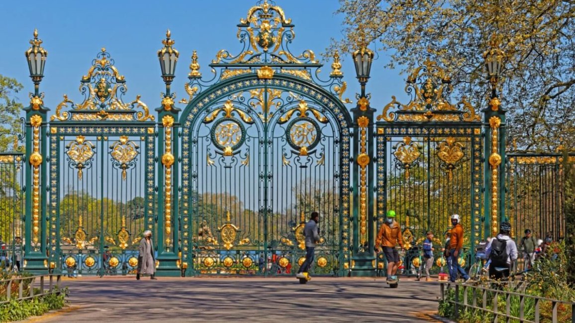 entree porte des enfants du rhone parc tete or lyon