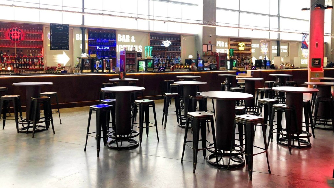 le bar du bowling des lumieres a lyon