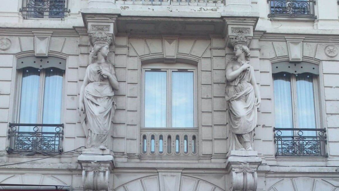 moulures facade decoree 16 place carnot lyon