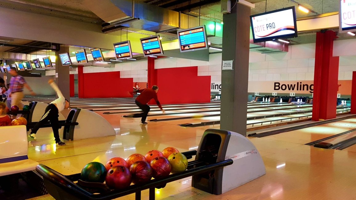 partie de bowling au bowlingstar a lyon