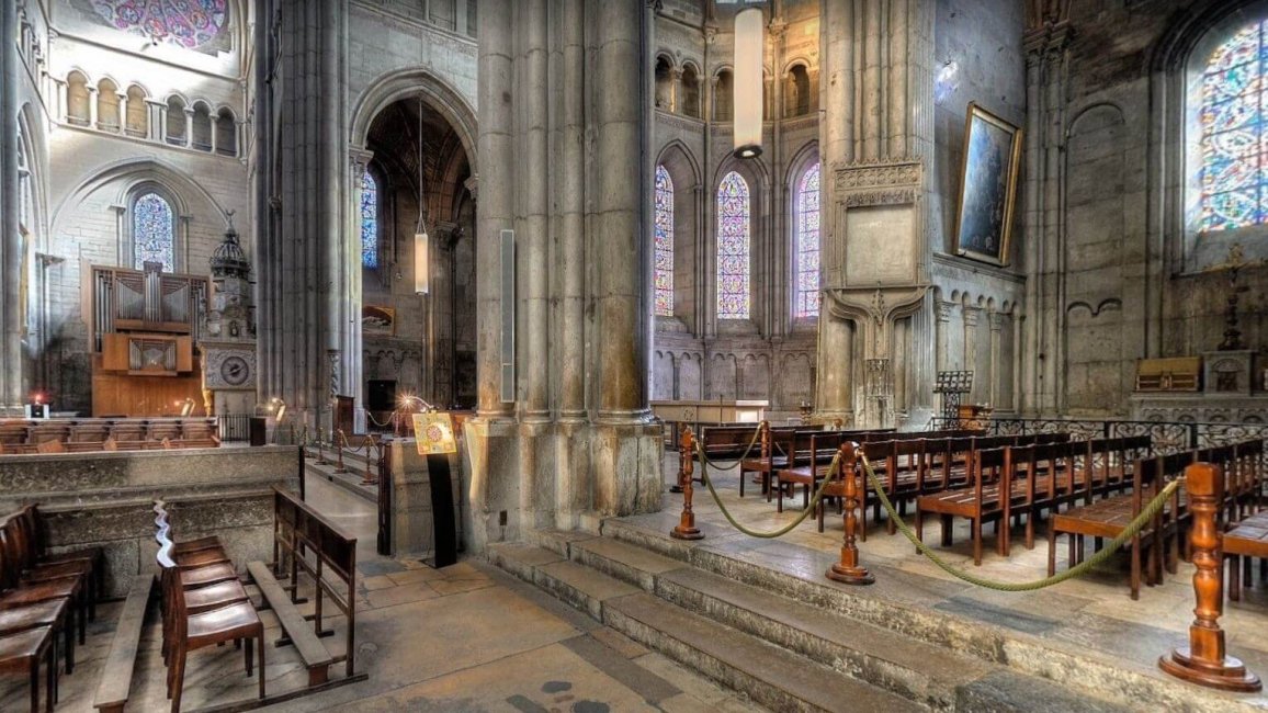 decorations interieur cathedrale saint jean lyon