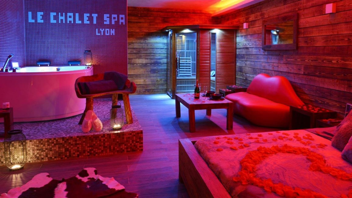 love room le chalet spa lyon avec jacuzzi a caluire et cuire