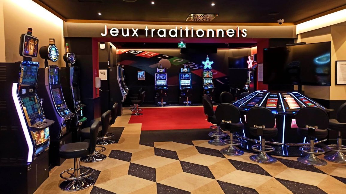 coin des jeux traditionnels au casino le lion blanc a saint galmier