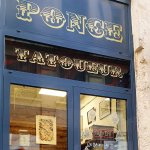 enseigne du salon ponce tatoueur a lyon