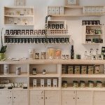 etageres produits cbd interieur boutique the hemp concept lyon 1 rue algerie