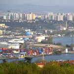 containers colores et cuves a petrole sur le port edouard herriot a lyon