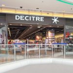 entree vitrine decitre centre commercial westfield lyon la part dieu