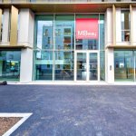 devanture de l ecole de management mbway a lyon