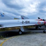 avion expose a l exterieur du musee de l aviation clement ader a lyon