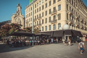 grande terrasse brasserie ninkasi place antonin jutard la guillotiere lyon