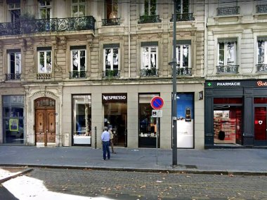 facade nespresso avenue marechal saxe lyon 6