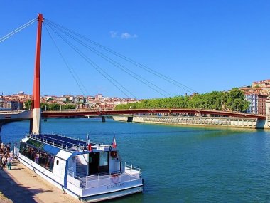 passerelle du palais de justice a lyon