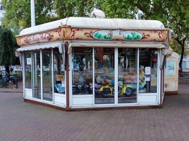 le carrousel du lutin park a lyon