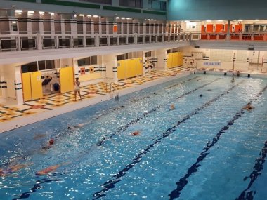 couloirs nage piscine publique garibaldi lyon