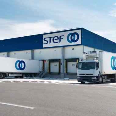 entrepot logistique lyonnais du groupe stef