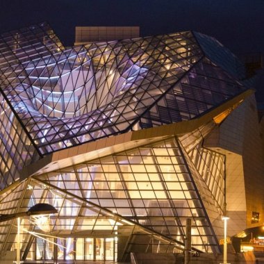 musee des confluence nuit