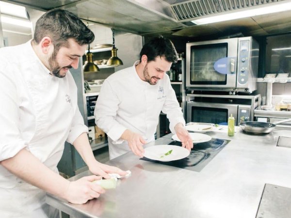 chef etoile anthony bonnet en cuisine cours des loges lyon