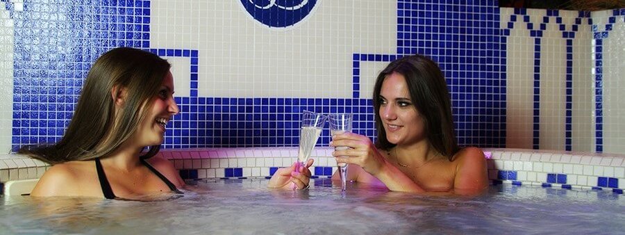 privatisation jacuzzi royal spa lyon