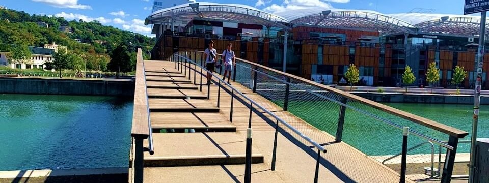 passerelle pietonne florence arthaud lyon confluence