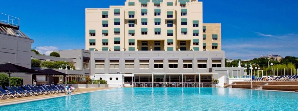 hotel lyon metropole piscine