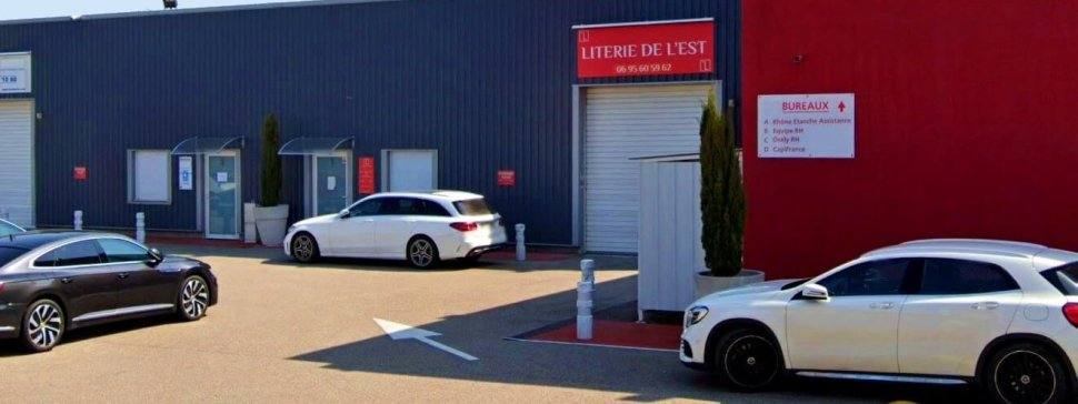 entree de l entrepot et du showroom literie de l est a meyzieu