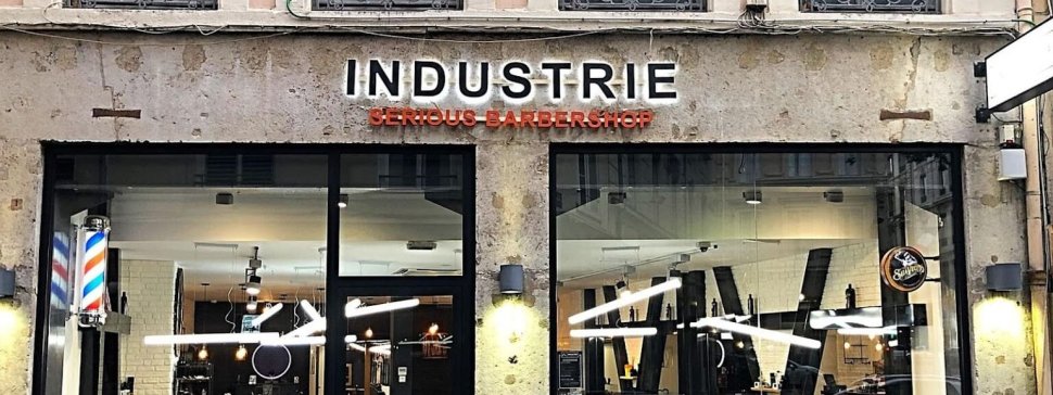 vitrine industrie barbershop lyon cordeliers