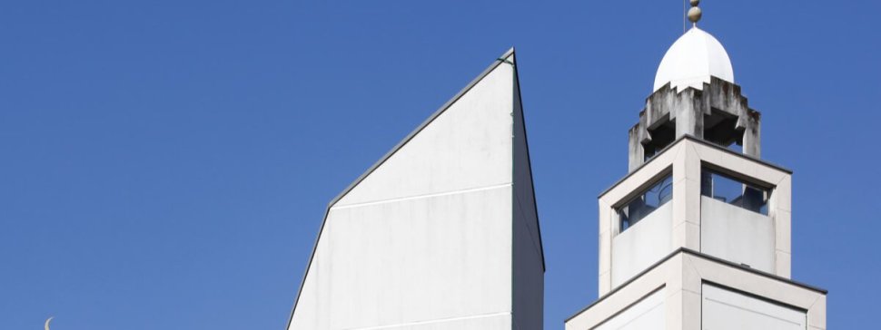 minaret de la grandes mosquee de lyon