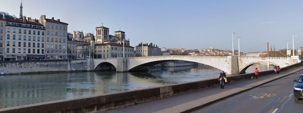 pont bonaparte depuis les quais tilsitt a lyon