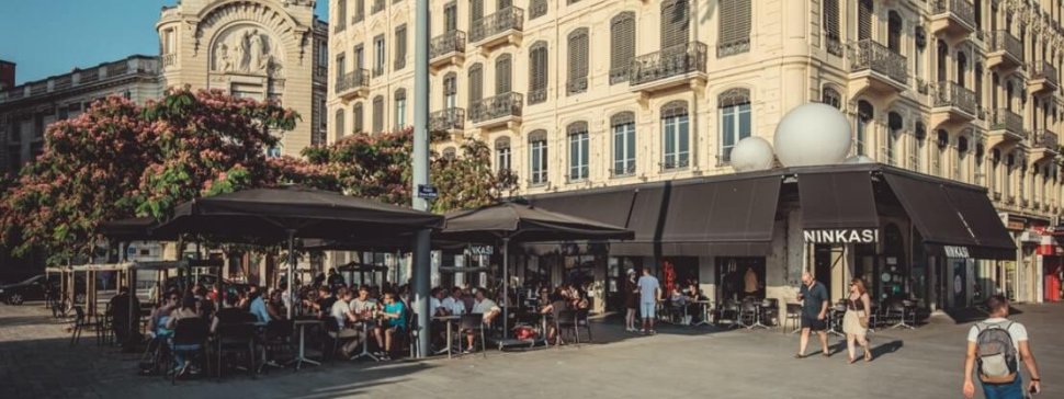 grande terrasse brasserie ninkasi place antonin jutard la guillotiere lyon