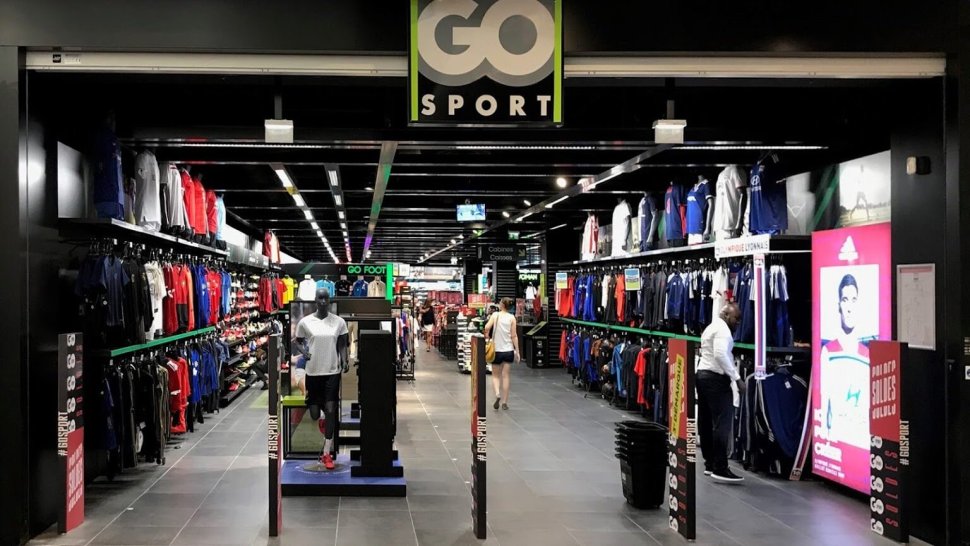 entree du magasin go sport la part dieu dans le centre commercial westfield